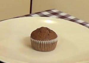 preparare eleganti muffin al cioccolato con una semplice ricetta